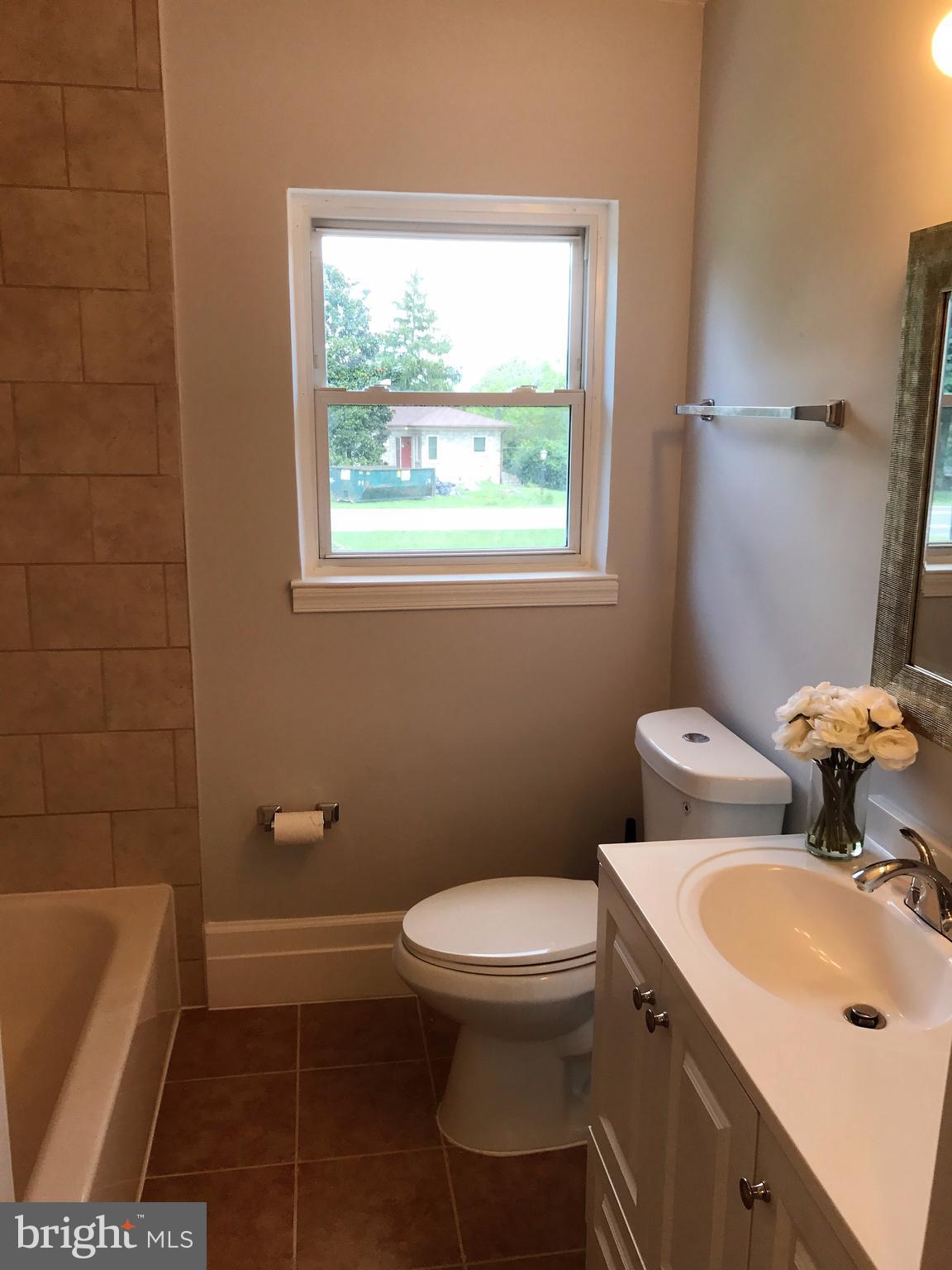 5978 Grove Hill Road Frederick, MD 21703 - Photo 17 of 30 Bath