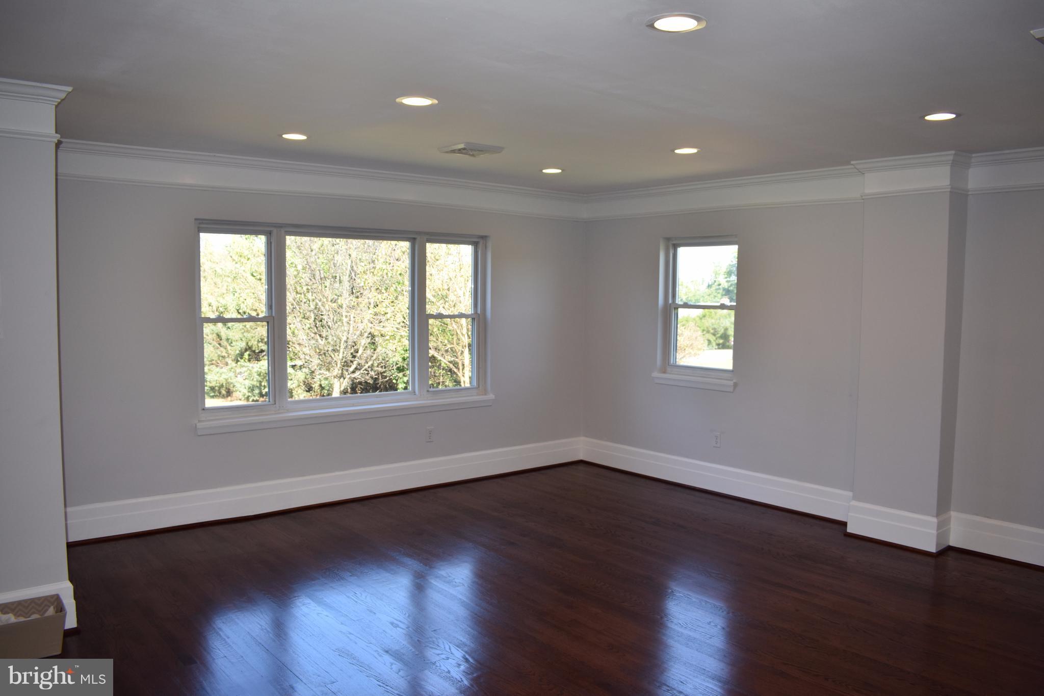 5978 Grove Hill Road Frederick, MD 21703 - Photo 7 of 30 Interior (General)