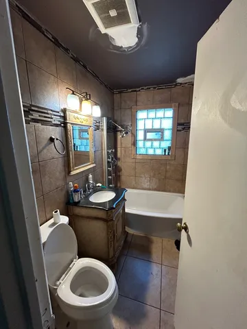 $185,000 | 540 Winchester Road, Chicago Heights, IL 60411