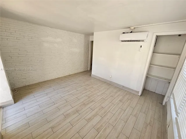 $1,575 | 26 Southeast 13th Terrace, Unit 7, Dania Beach, FL 33004