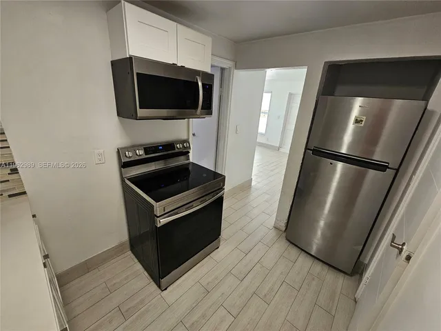 $1,575 | 26 Southeast 13th Terrace, Unit 7, Dania Beach, FL 33004