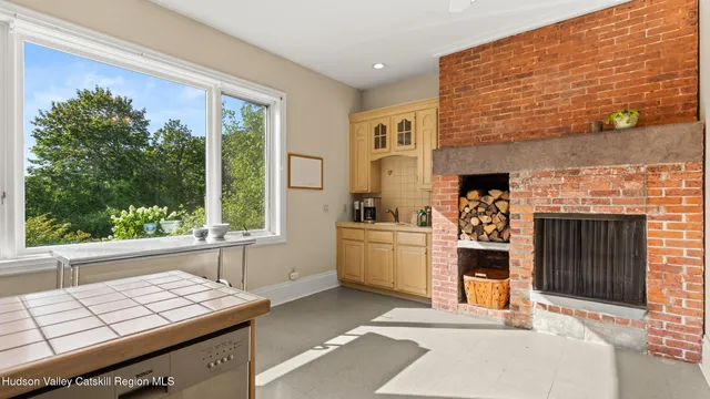 $5,900,000 | 4317 Highway 23, Hudson, NY 12534