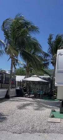 $1,800 | 325 Calusa Street, Unit 5, Key Largo, FL 33037