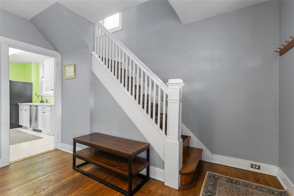 1141 Chislett Street Pittsburgh, PA 15206 - Photo 12 of 36