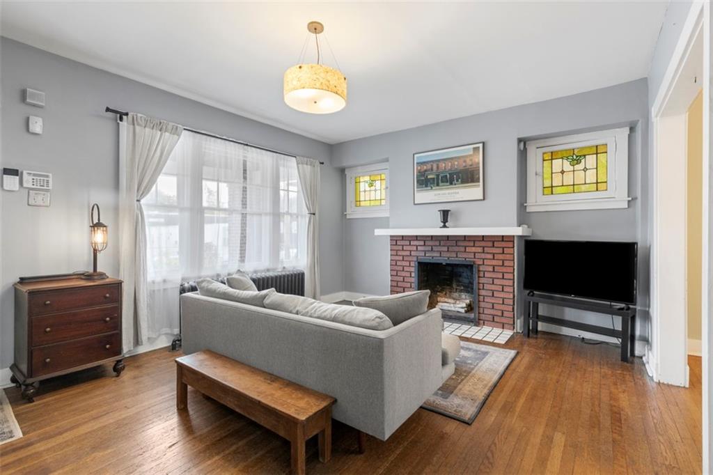 1141 Chislett Street Pittsburgh, PA 15206 - Photo 2 of 36