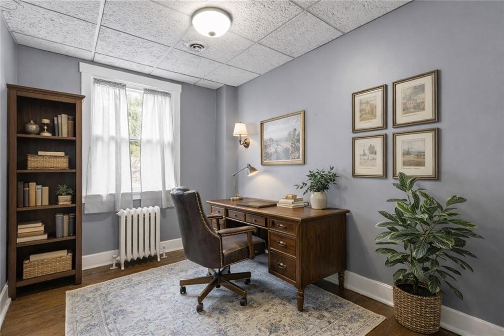 1141 Chislett Street Pittsburgh, PA 15206 - Photo 21 of 36