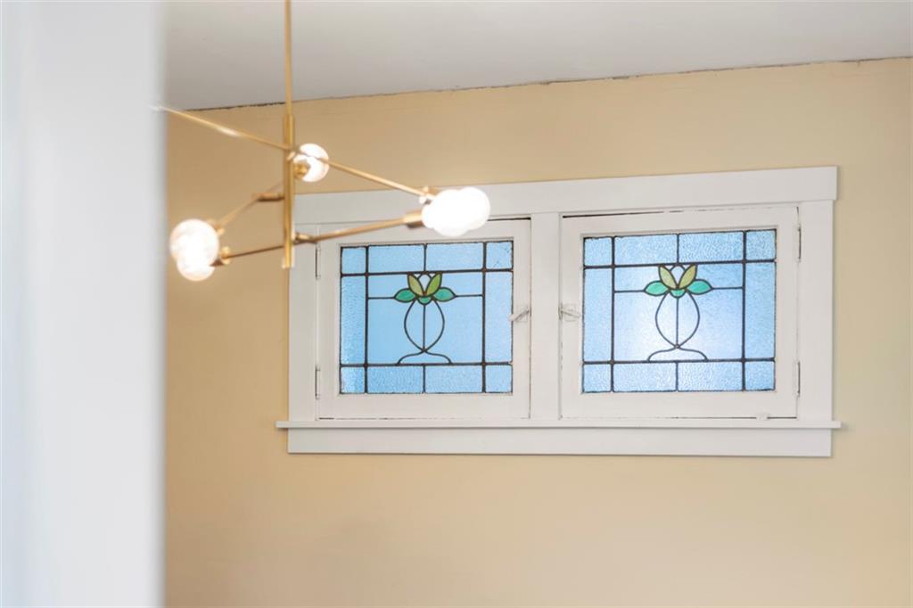 1141 Chislett Street Pittsburgh, PA 15206 - Photo 8 of 34