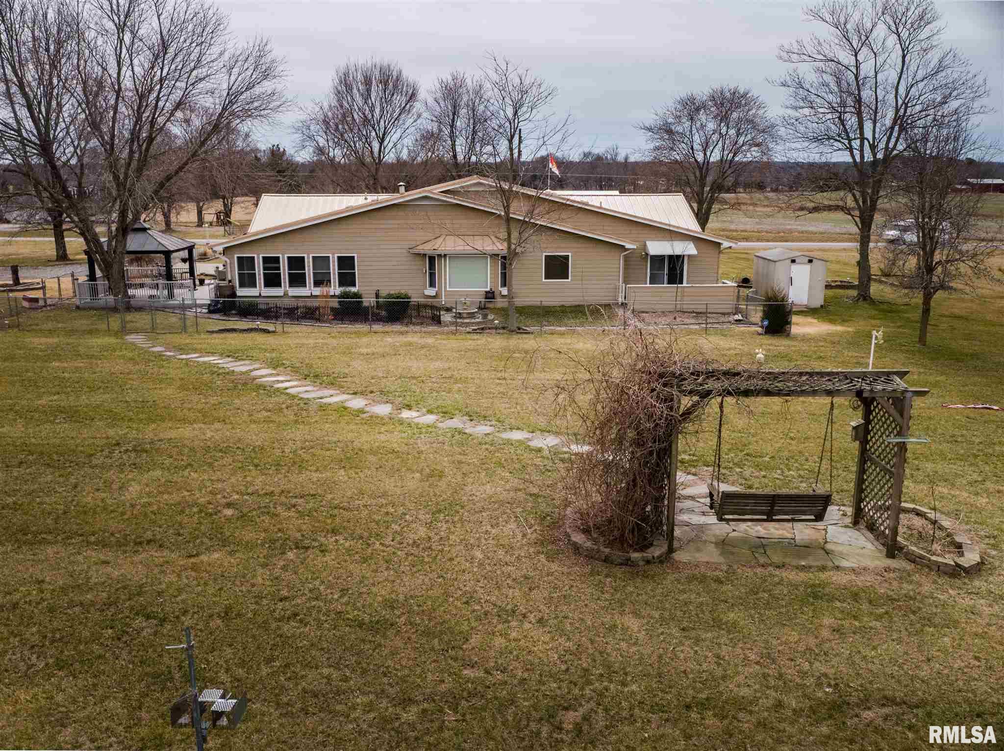 9766 Grassy Road Marion, IL 62959 - Photo 21 of 38