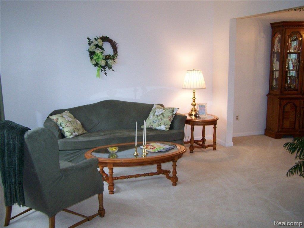 24205 Jamestowne Road Novi, MI 48375 - Photo 2 of 13 Living Room