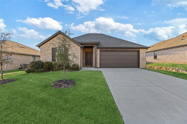 $365,000 | 2404 Atlantic Avenue, Anna, TX 75409