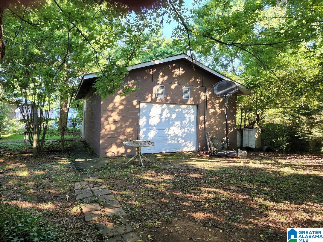 104 8th Place Pleasant Grove, AL 35127 - Photo 2 of 3