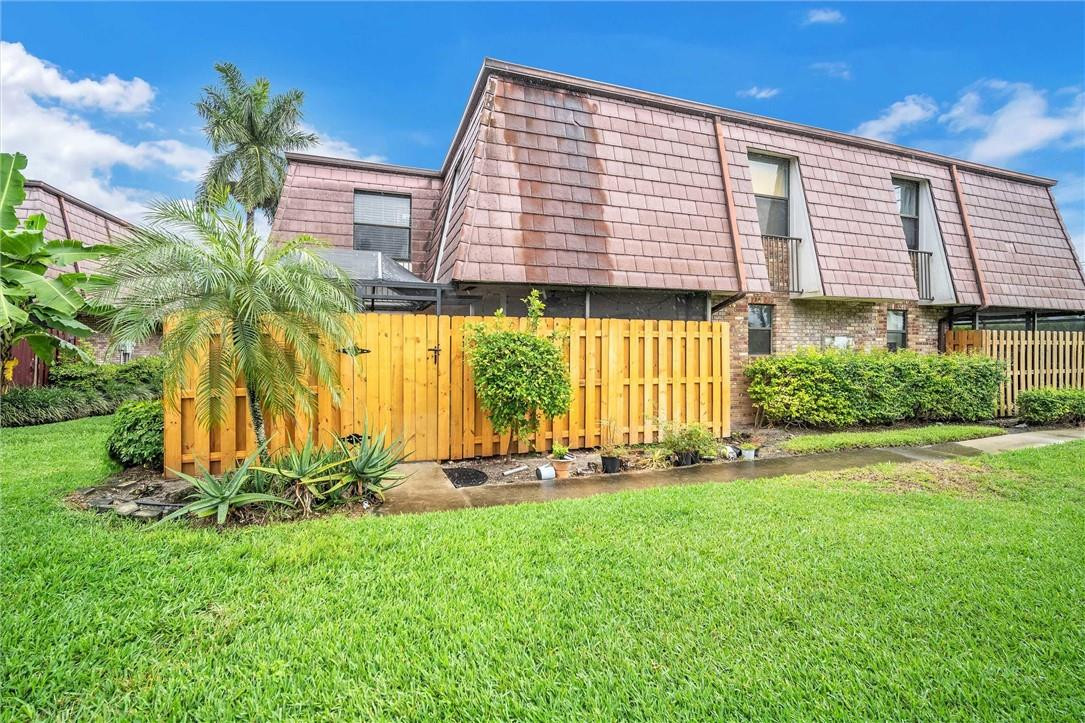 7623 Courtyard Run West Boca Raton, FL 33433 - Photo 21 of 25 Photo 21