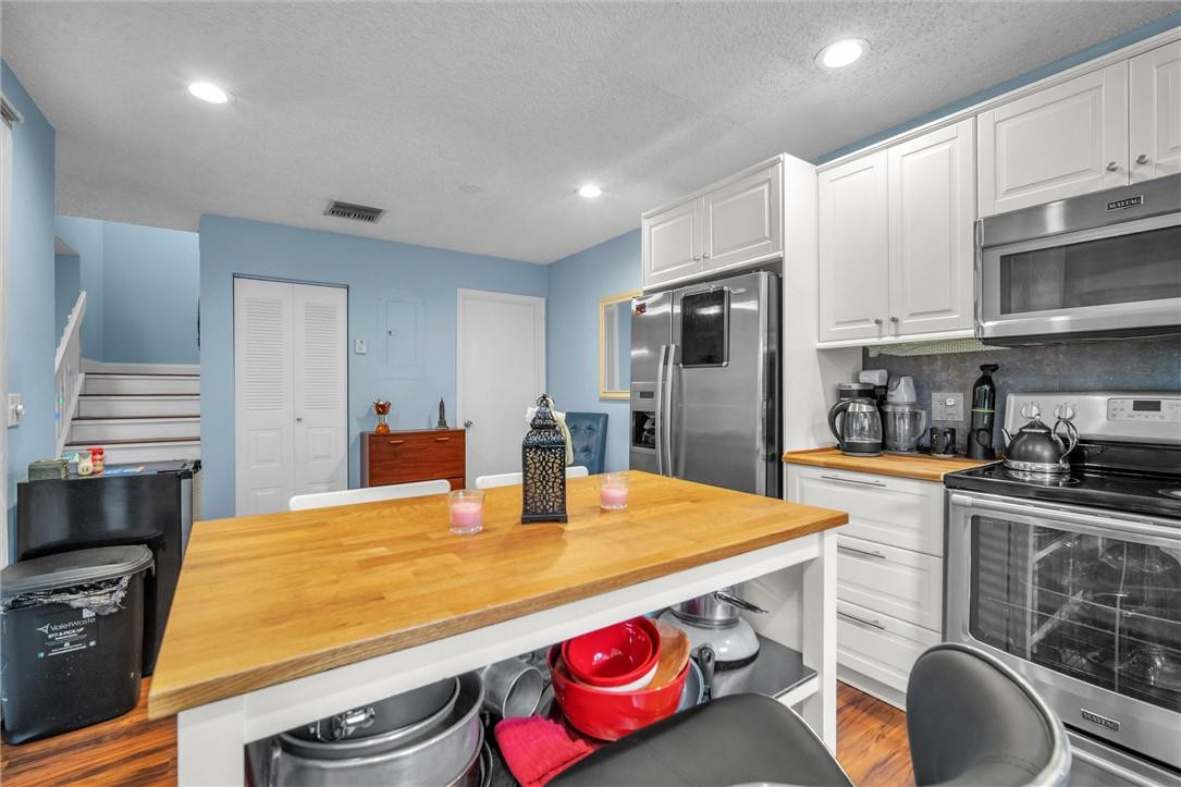 7623 Courtyard Run West Boca Raton, FL 33433 - Photo 9 of 25 Photo 9