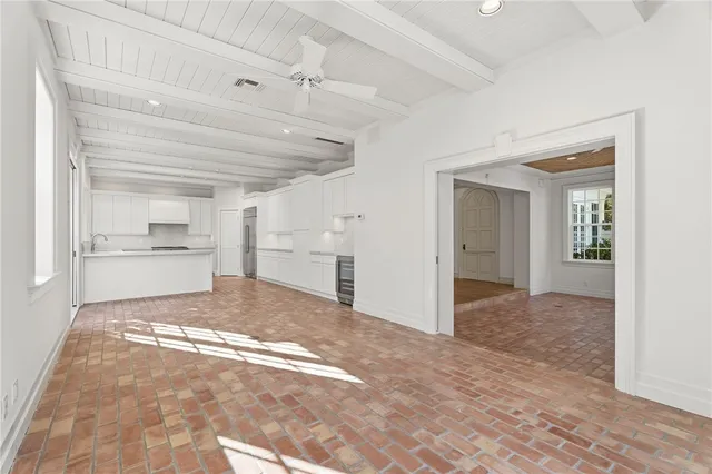 $6,595,000 | 201 Sundial Court, Vero Beach, FL 32963