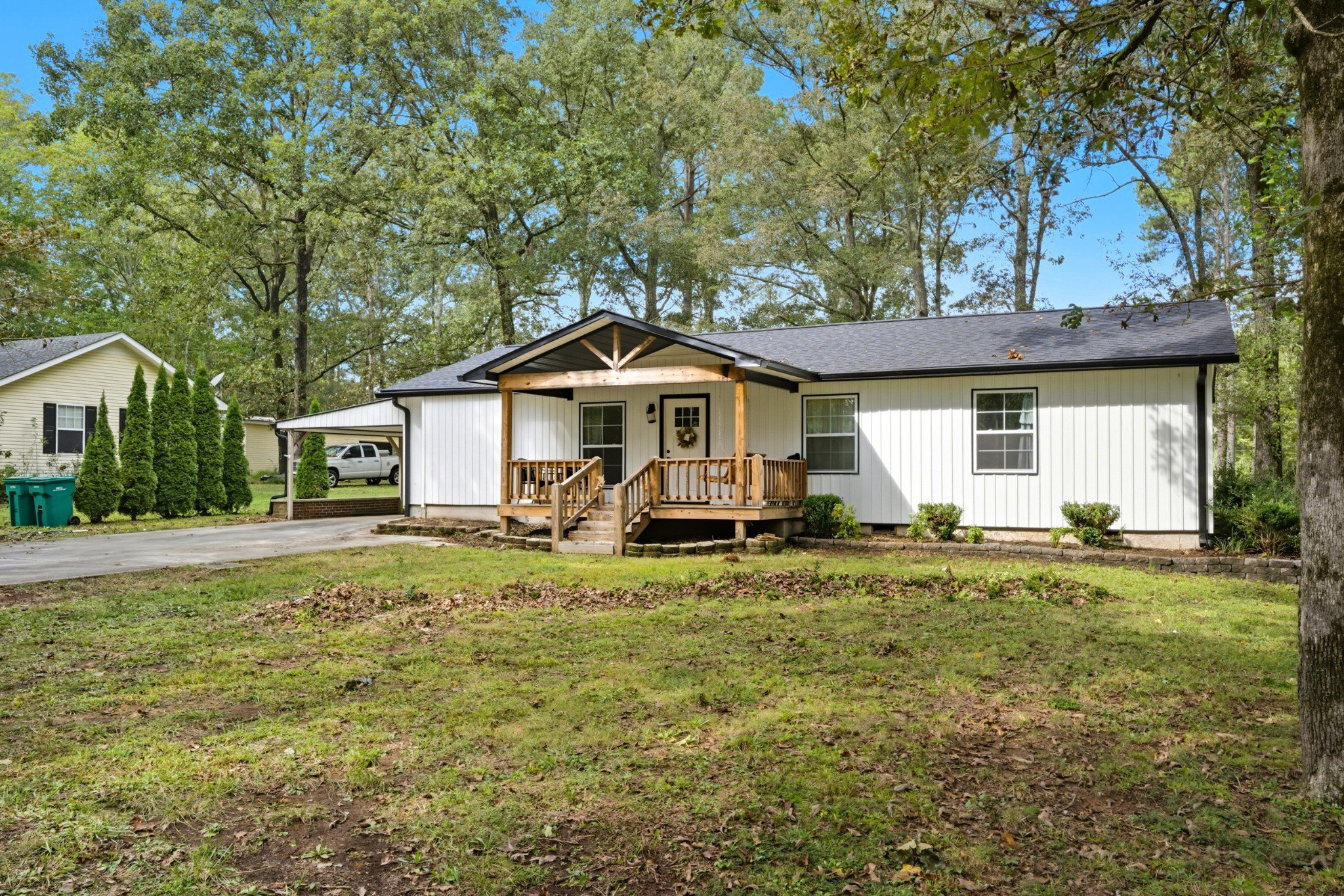 240 Myers Road Winchester, TN 37398 - Photo 2 of 38 a front view of a house with a garden