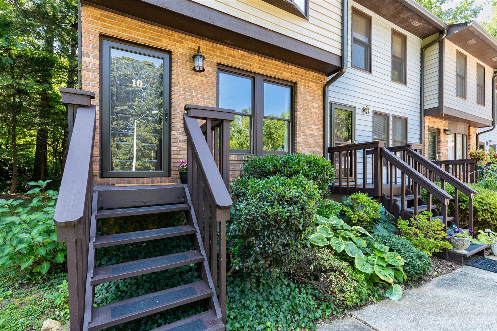 4 Bramblewood Road, Unit 10 Arden, NC 28704 - Photo 3 of 20 Gallery Image 3