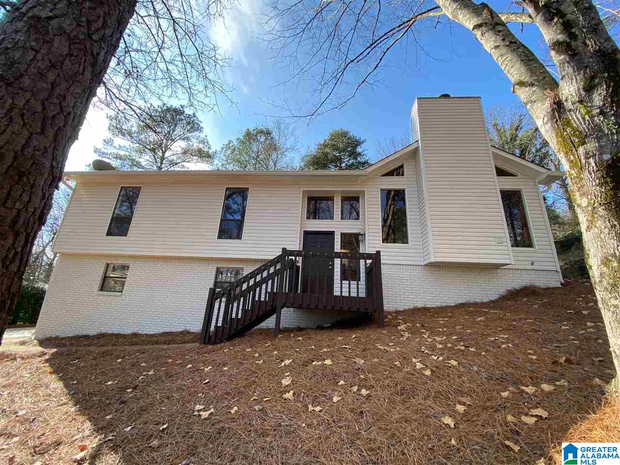 525 Bennett Drive Alabaster, AL 35007 - Photo 1 of 50