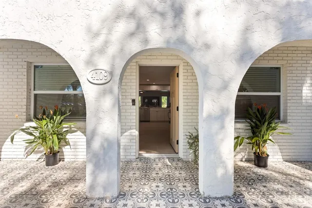 $734,000 | 4109 West Bay Ct Avenue, Tampa, FL 33611