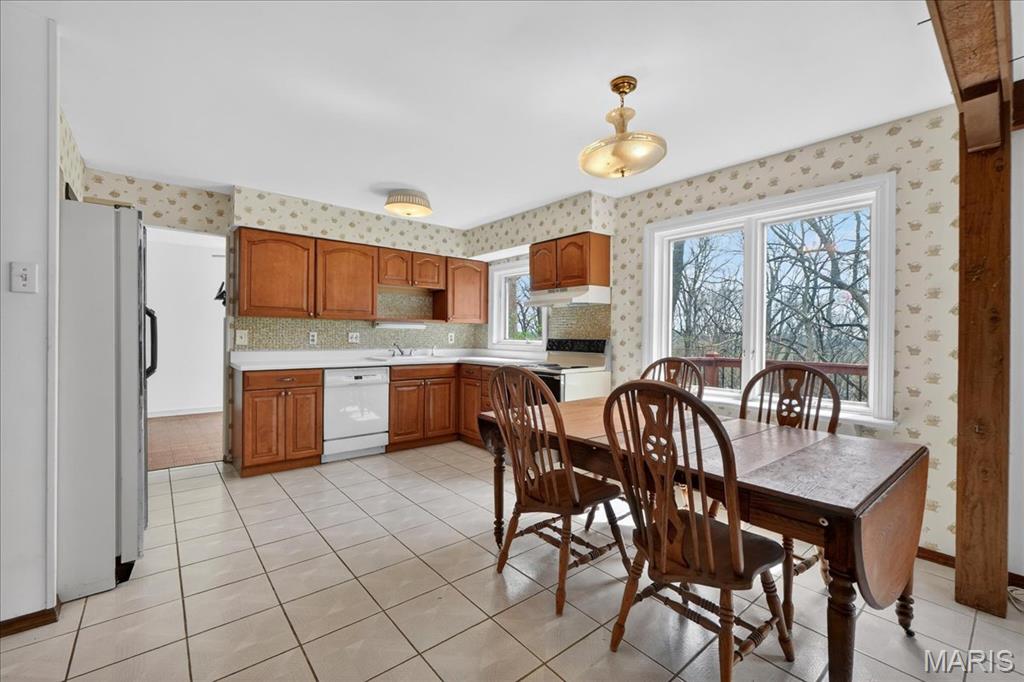 1692 Carman Road Manchester, MO 63021 - Photo 11 of 36