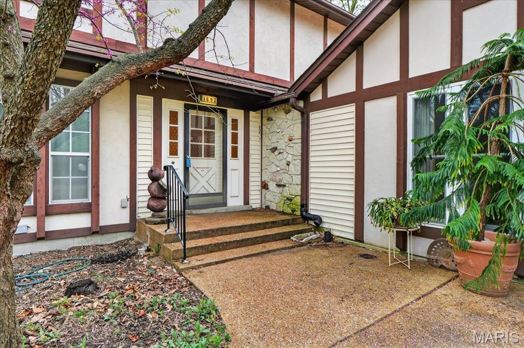 1692 Carman Road Manchester, MO 63021 - Photo 2 of 36