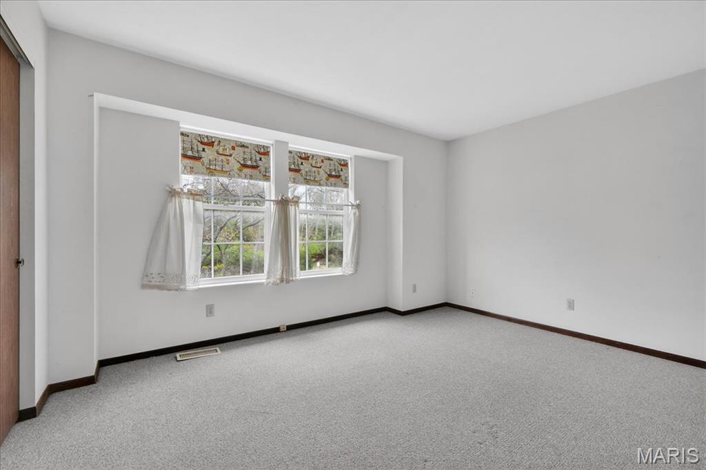 1692 Carman Road Manchester, MO 63021 - Photo 25 of 36