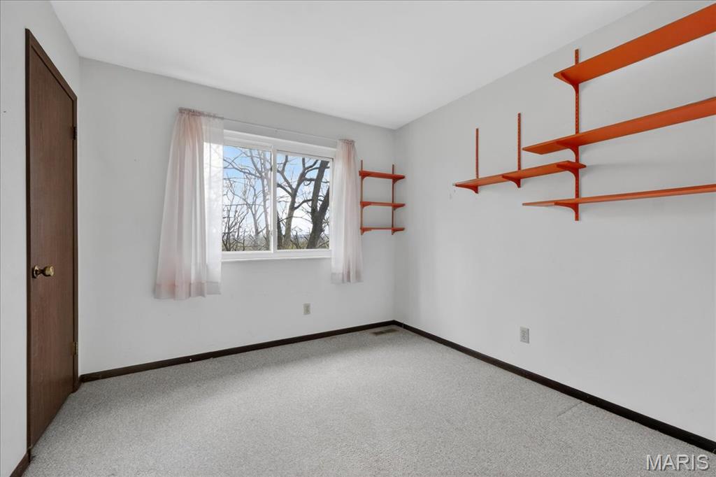 1692 Carman Road Manchester, MO 63021 - Photo 26 of 36