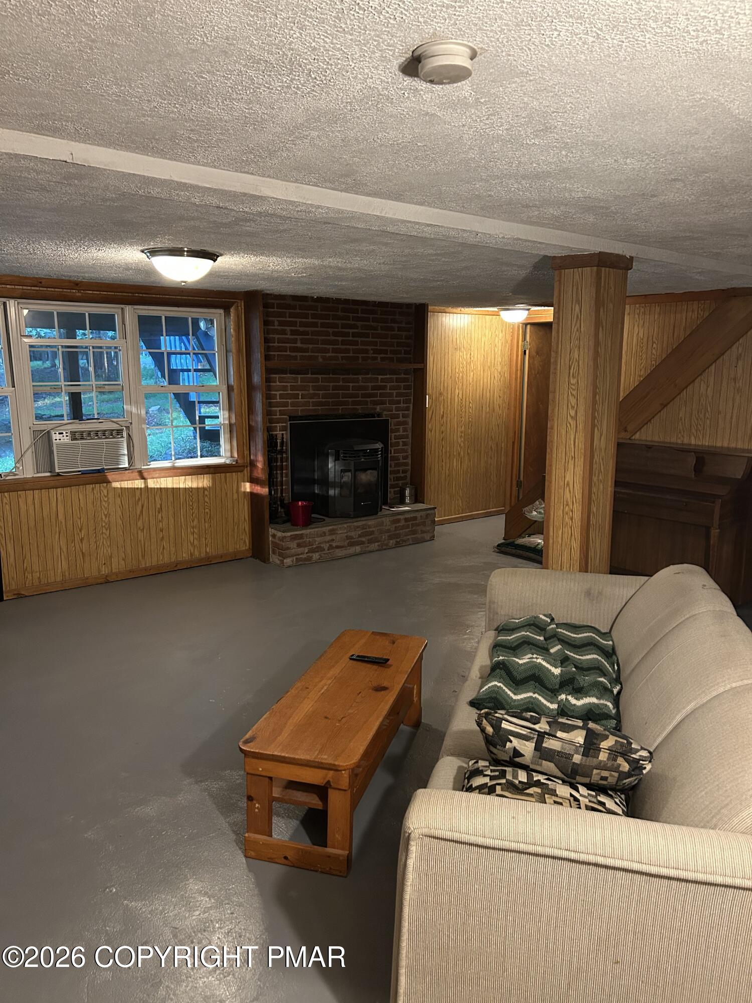 1115 Falls Road Bushkill, PA 18324 - Photo 20 of 36 useIMG_7887