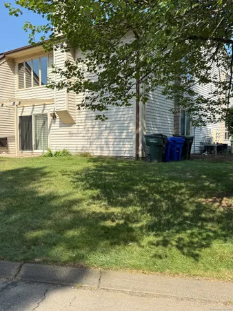 $2,400 | 25 Little Oak Lane, Unit 25, Rocky Hill, CT 06067
