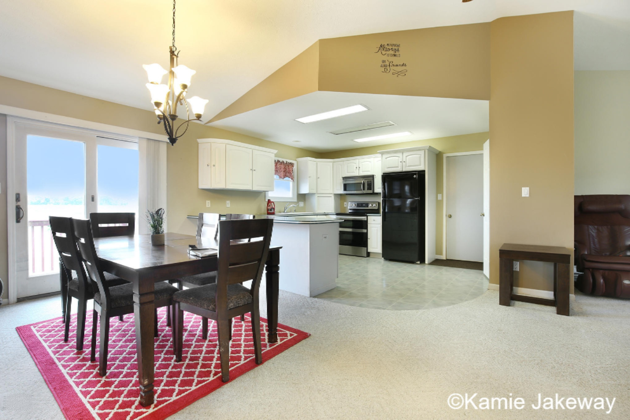 9856 Belding Road Belding, MI 48809 - Photo 12 of 35 Dining area
