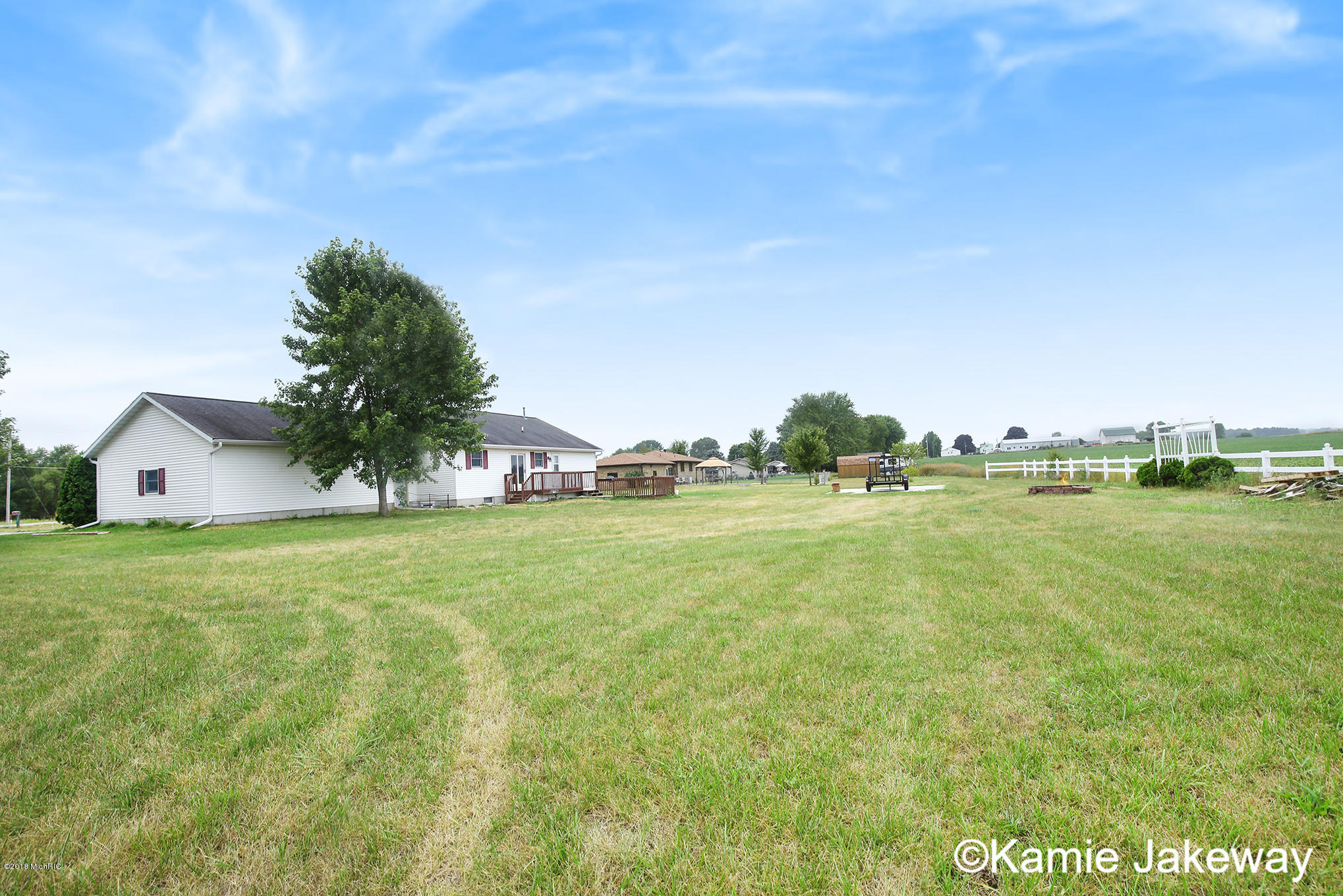 9856 Belding Road Belding, MI 48809 - Photo 33 of 35 Back of house