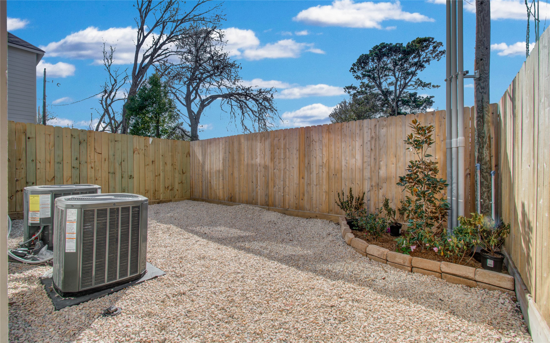 4605 Edison Street, Unit D Houston, TX 77009 - Photo 4 of 23