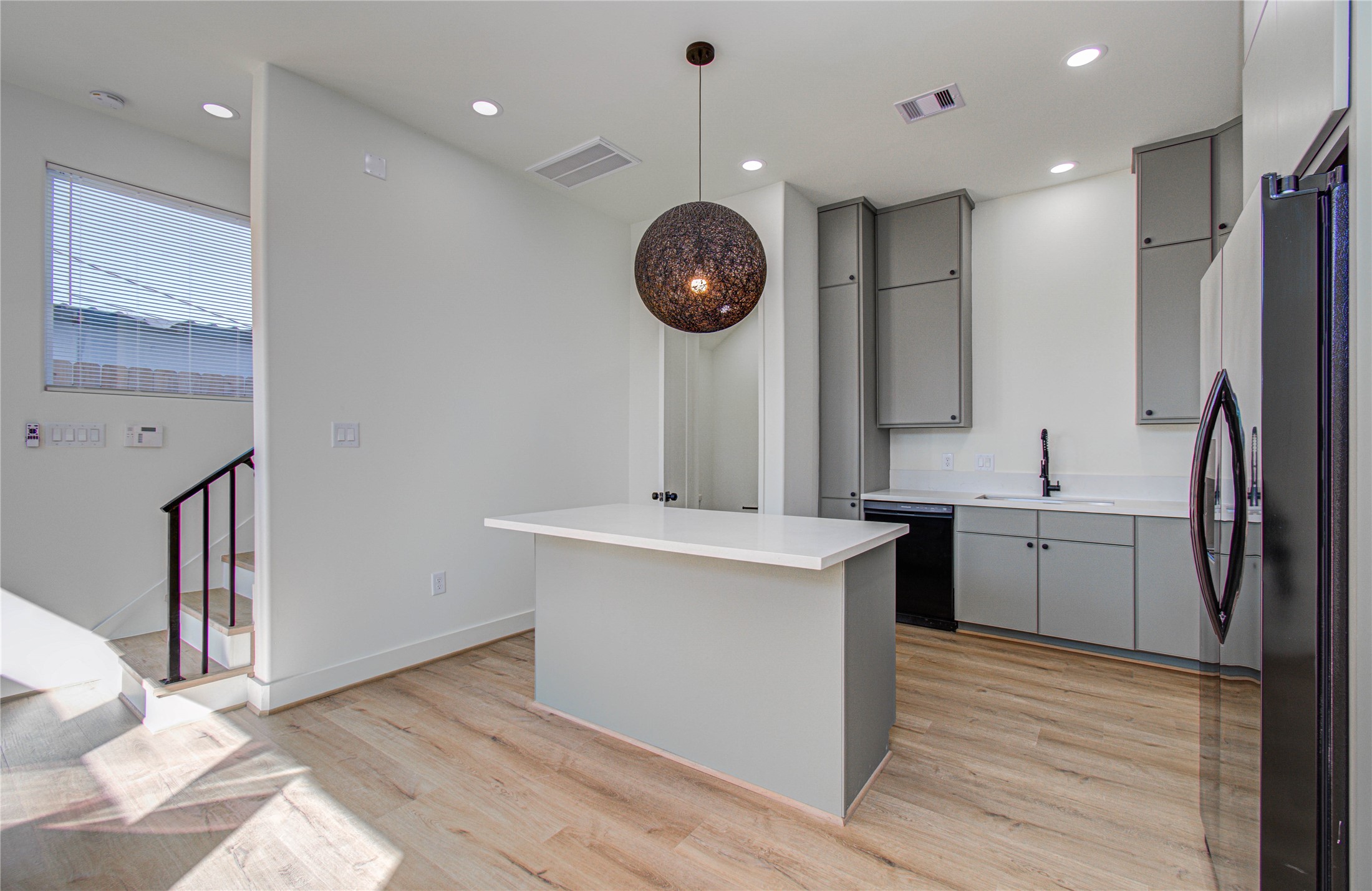 4605 Edison Street, Unit D Houston, TX 77009 - Photo 9 of 23