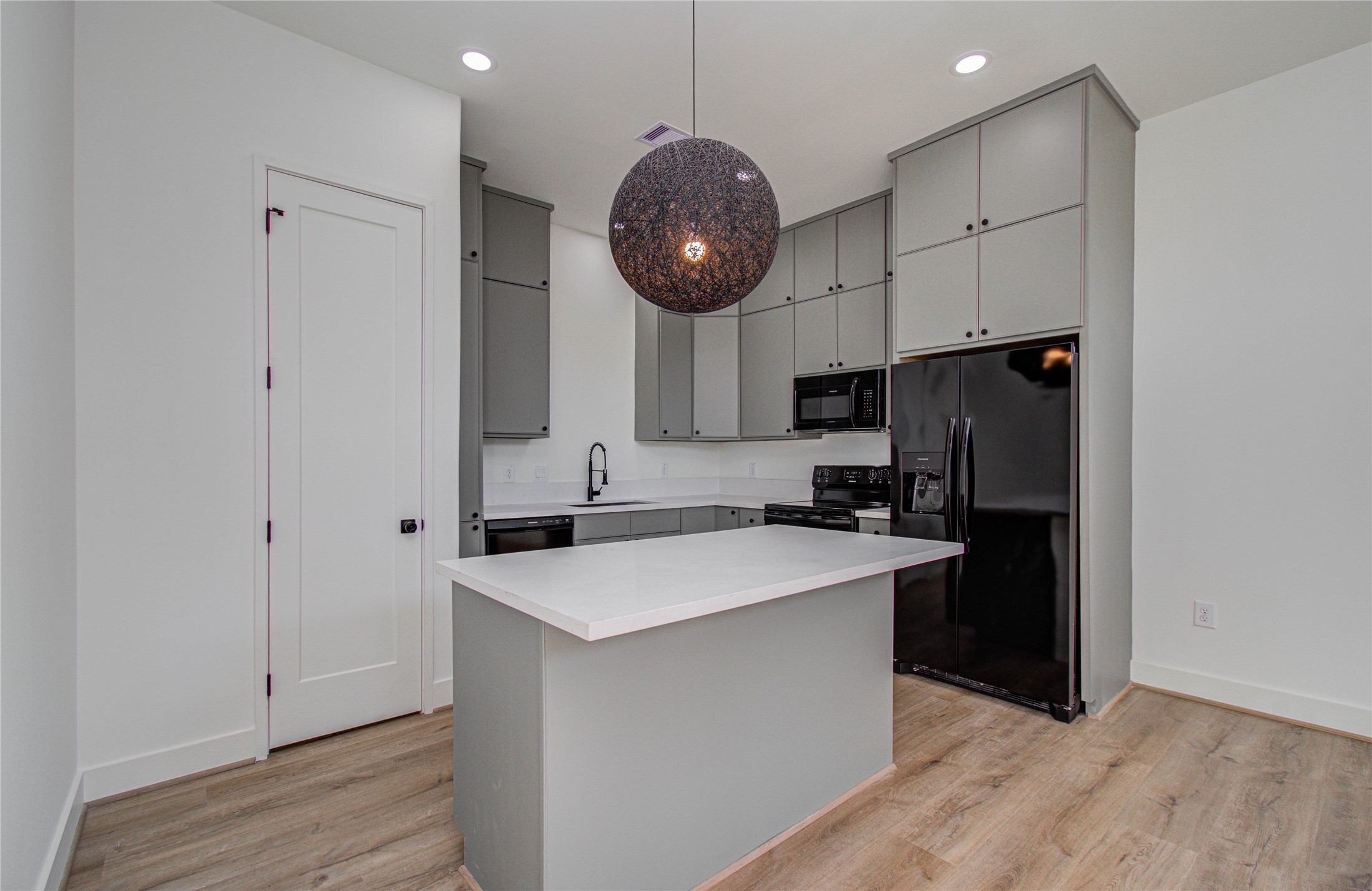 4605 Edison Street, Unit D Houston, TX 77009 - Photo 10 of 23