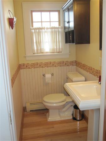 23 Lillian Road Malden, MA 02148 - Photo 12 of 20 Gallery Image 12