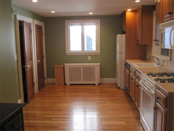 23 Lillian Road Malden, MA 02148 - Photo 8 of 20 Gallery Image 8