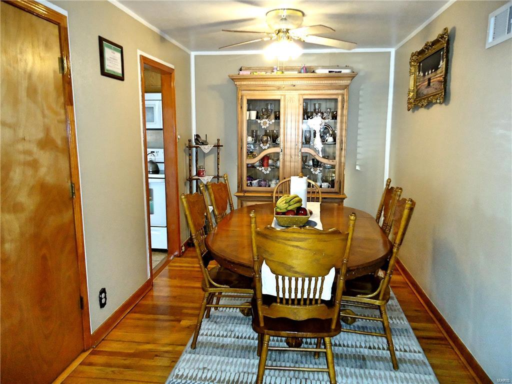 4728 Weber Road St. Louis, MO 63123 - Photo 4 of 18 Gallery Image 4