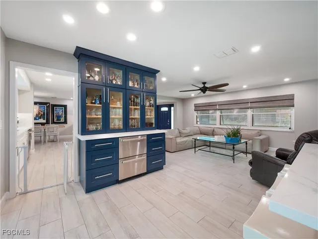 $819,000 | 419 Pinecrest Court, Cape Coral, FL 33904