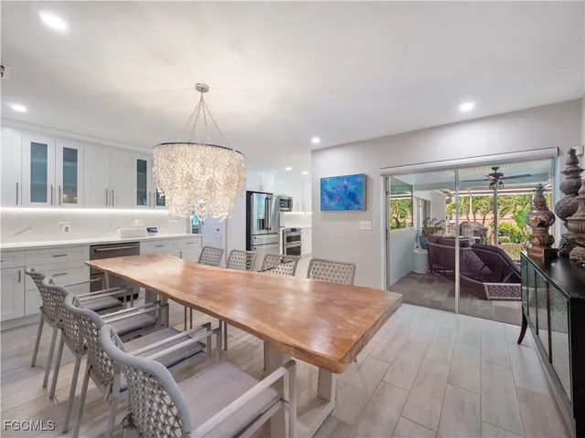 $819,000 | 419 Pinecrest Court, Cape Coral, FL 33904