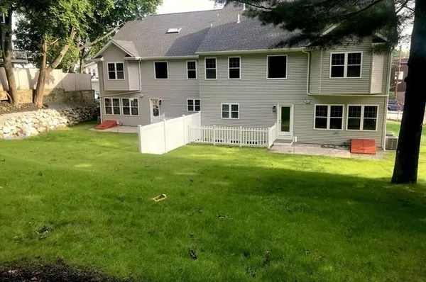 $5,995 | 93 Calvary Street, Unit 2, Waltham, MA 02453