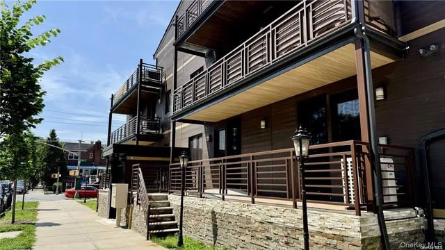 $799,000 | 2478 East 11th Street, Unit 2C | Sheepshead Bay