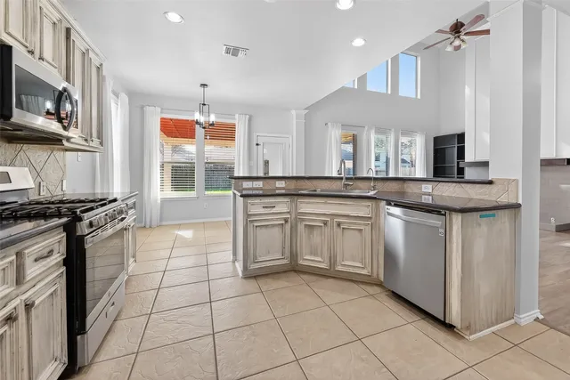 $2,650 | 25515 Buffalo Springs Court, Spring, TX 77373