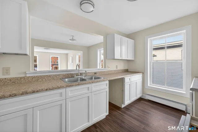 $399,999 | 578 Zion Street, Hartford, CT 06106