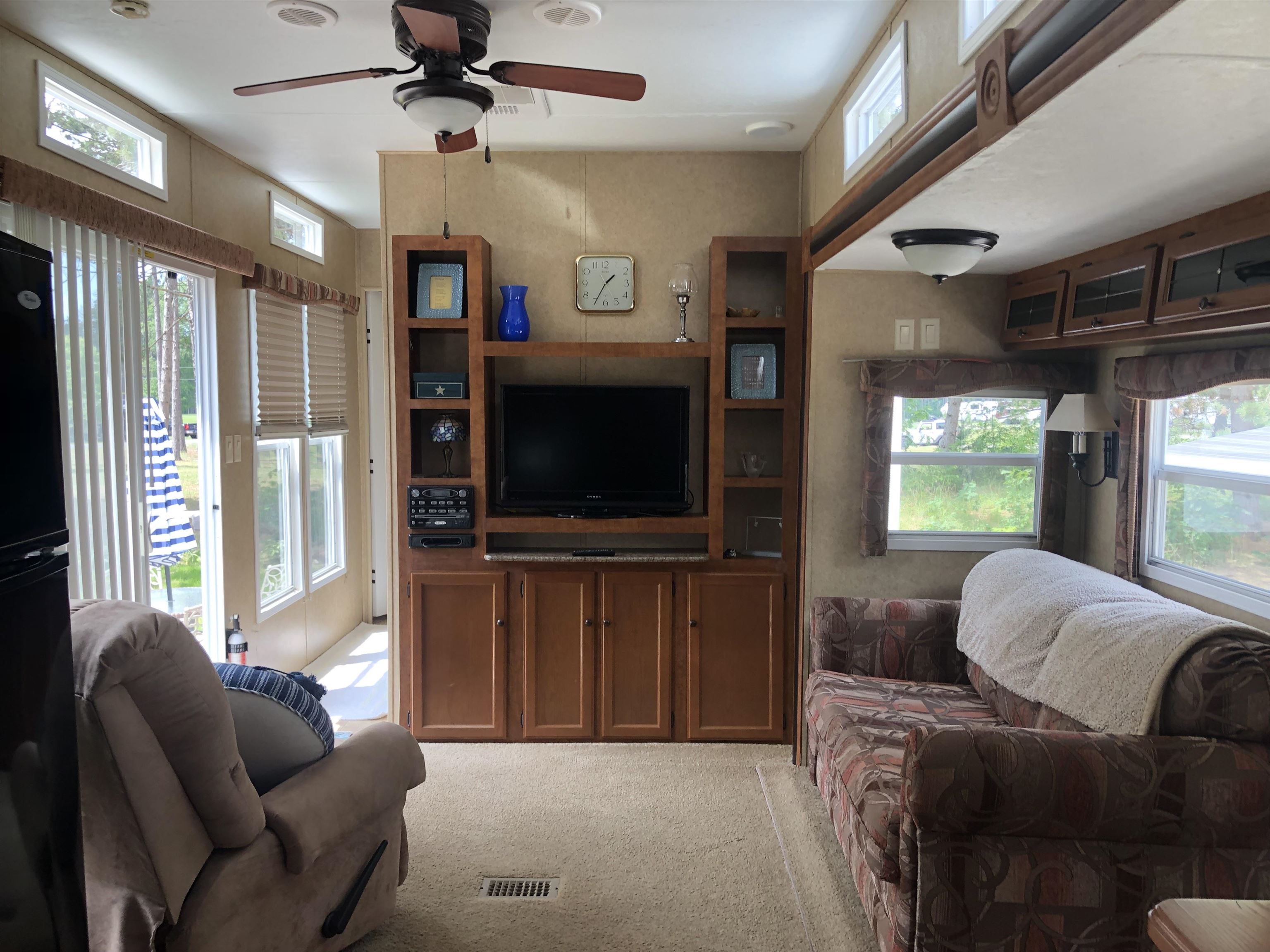 6230 Hudson Road South Boardman, MI 49680 - Photo 23 of 37 1916251-22.JPG