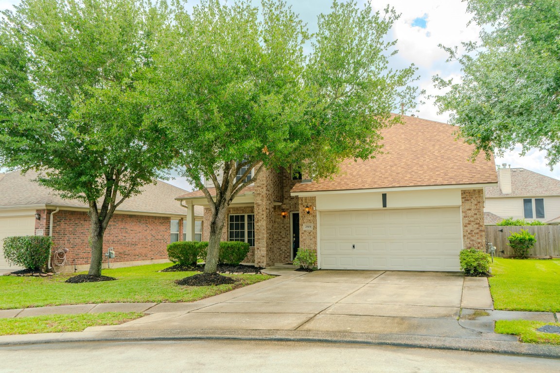 21906 Trapper Lake Dr