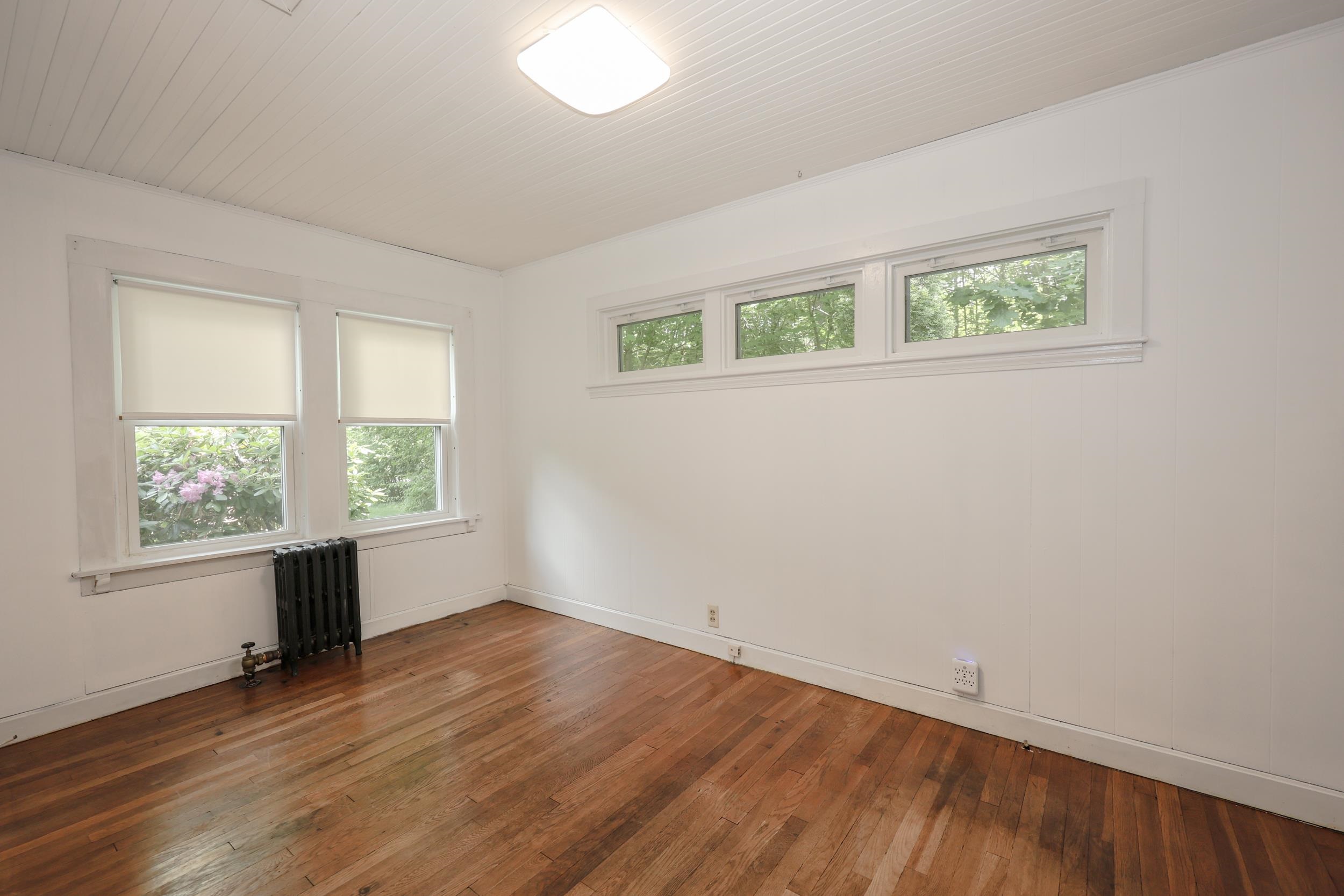 30 Baker Street Hudson, NH 03051 - Photo 12 of 43