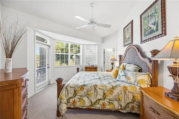 $320,000 | 115 Woodbridge Drive, Unit 201, Venice, FL 34293