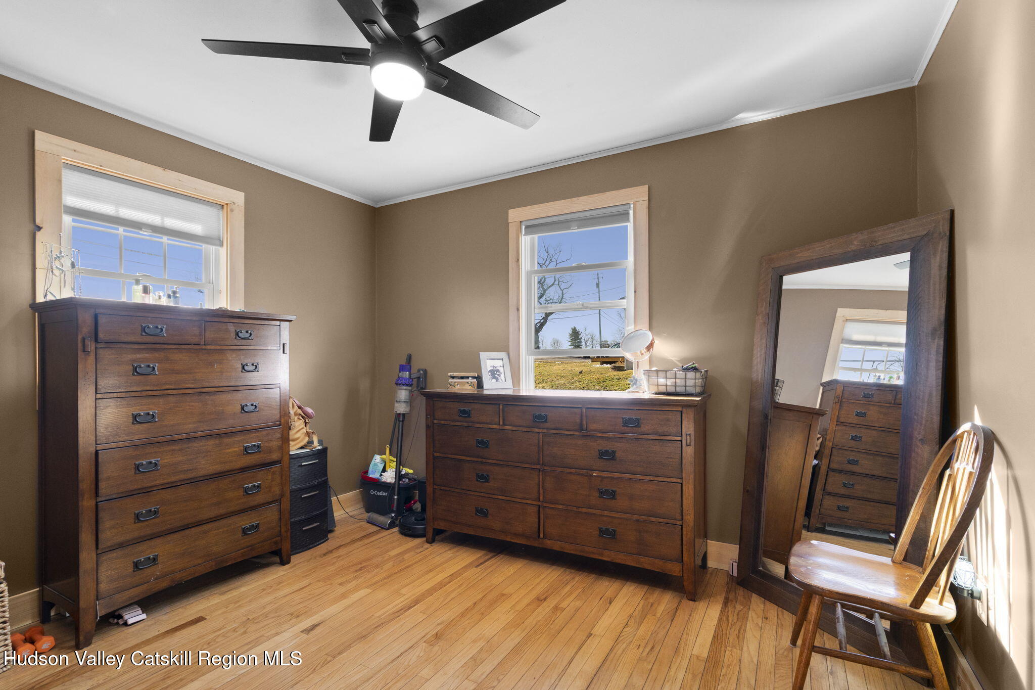 437 Sharptown Road Stuyvesant, NY 12173 - Photo 24 of 39 a room with a dresser and a dresser