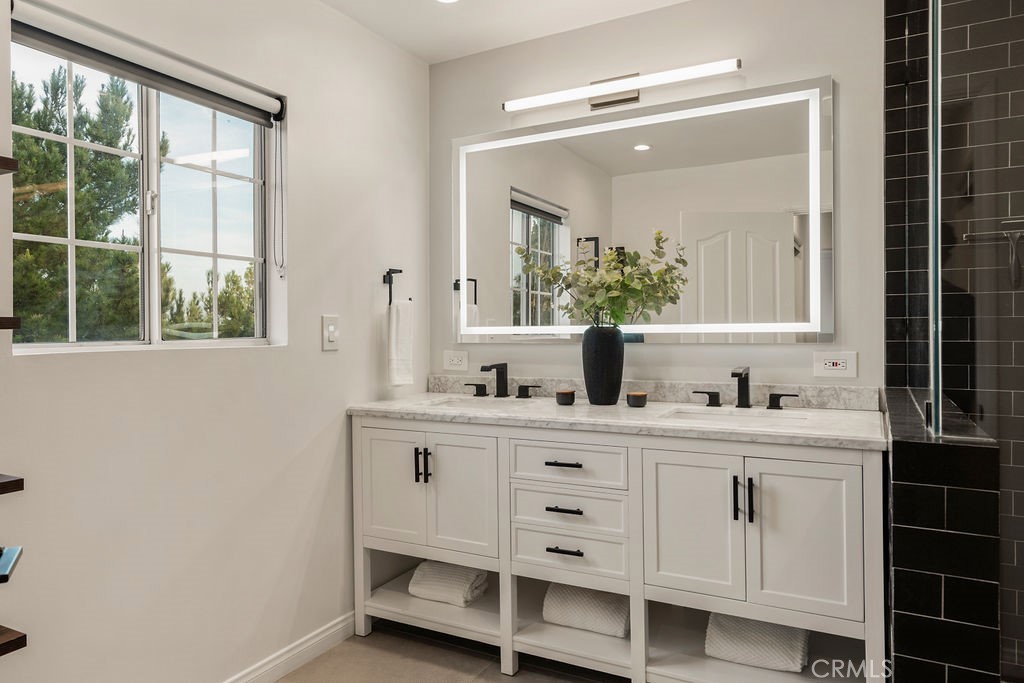 626 Crane Boulevard Los Angeles, CA 90065 - Photo 29 of 54