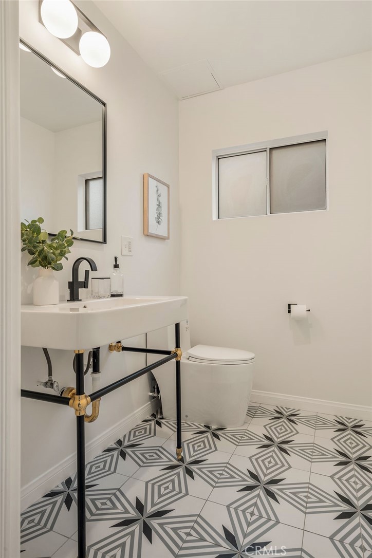 626 Crane Boulevard Los Angeles, CA 90065 - Photo 39 of 54