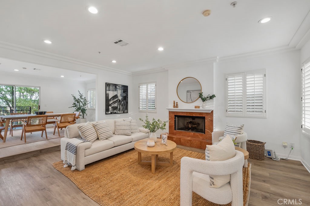 626 Crane Boulevard Los Angeles, CA 90065 - Photo 4 of 54